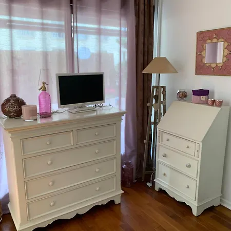 Apartment Rose Paris